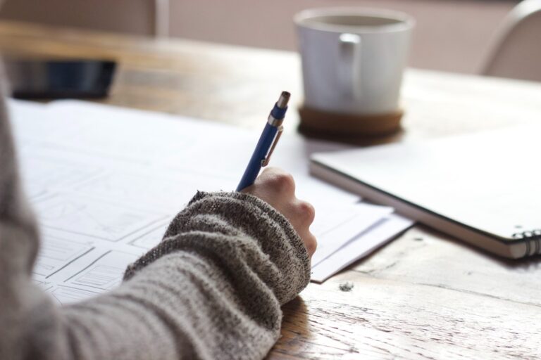 Why Your Personal Insights Matter To Readers
